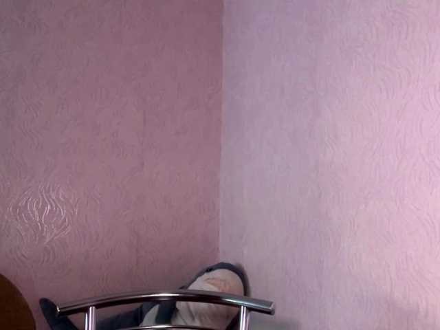 DaliaTronstad live cam on BongaCams