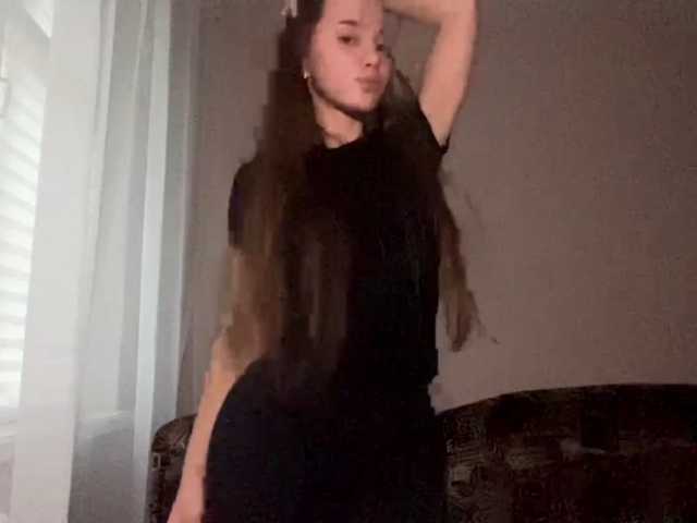 DaliaTronstad live cam on BongaCams