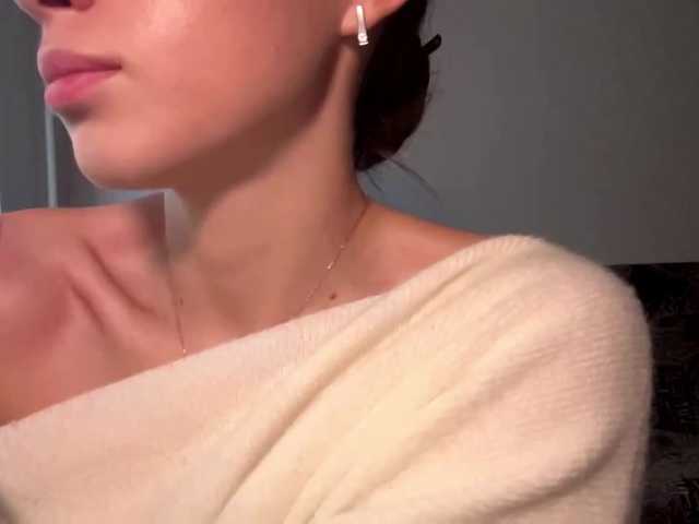 DaliaTronstad live cam on BongaCams