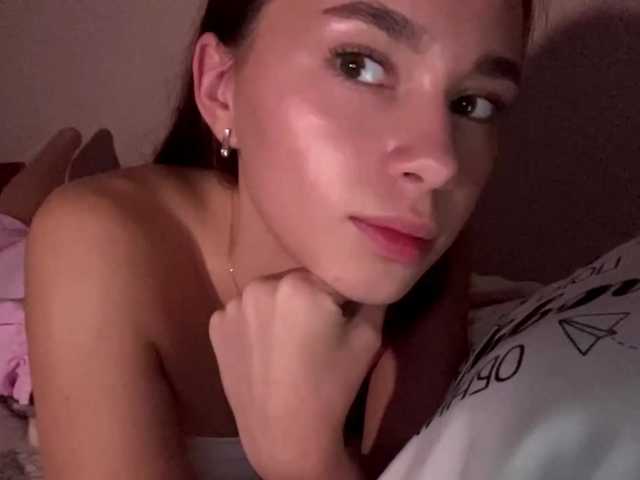 DaliaTronstad live cam on BongaCams