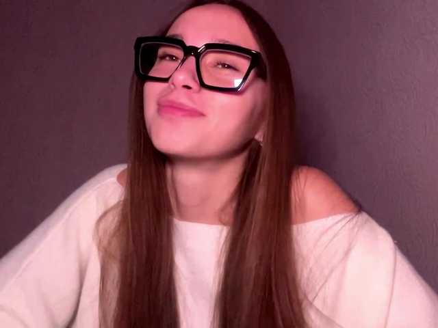 DaliaTronstad live cam on BongaCams