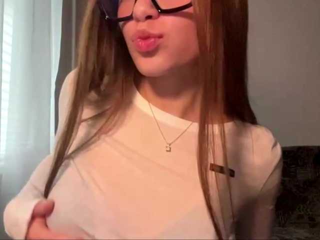 DaliaTronstad live cam on BongaCams