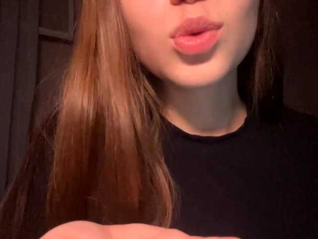 DaliaTronstad live cam on BongaCams