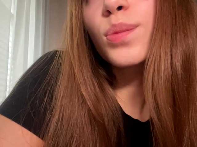 DaliaTronstad live cam on BongaCams