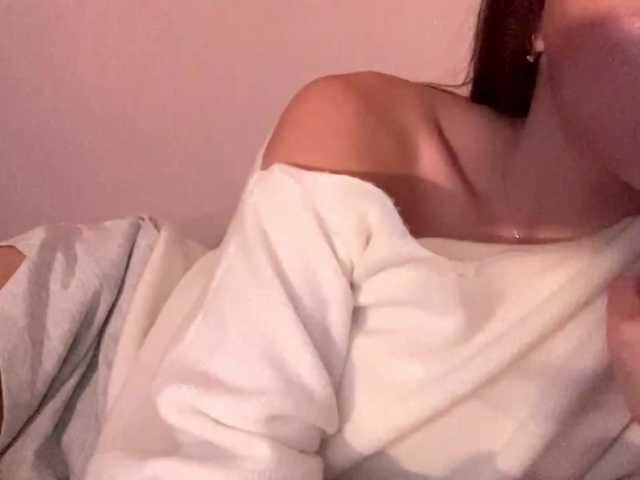 DaliaTronstad live cam on BongaCams