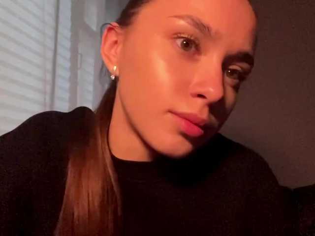 DaliaTronstad live cam on BongaCams
