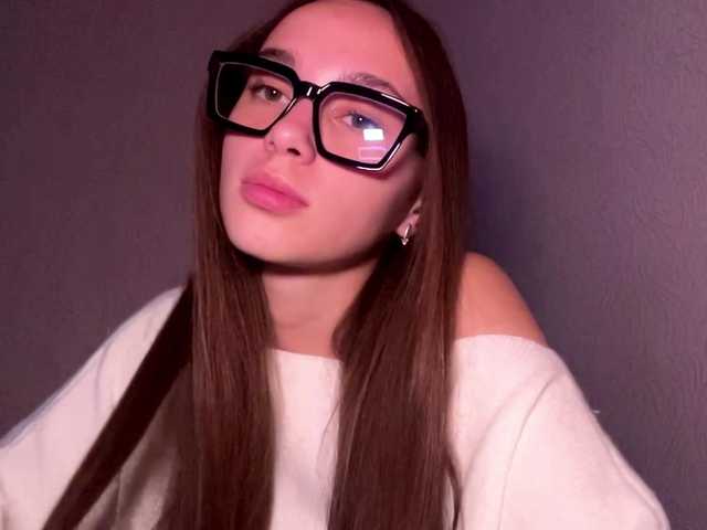 DaliaTronstad live cam on BongaCams