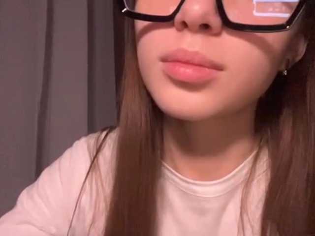 DaliaTronstad live cam on BongaCams
