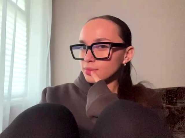 DaliaTronstad live cam on BongaCams