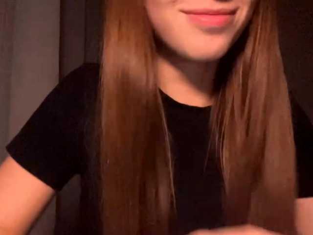 DaliaTronstad live cam on BongaCams
