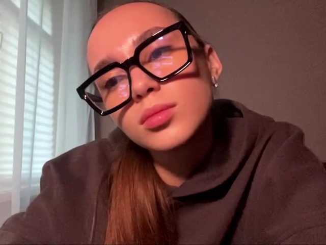 DaliaTronstad live cam on BongaCams