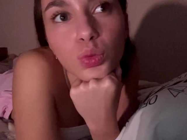 DaliaTronstad live cam on BongaCams