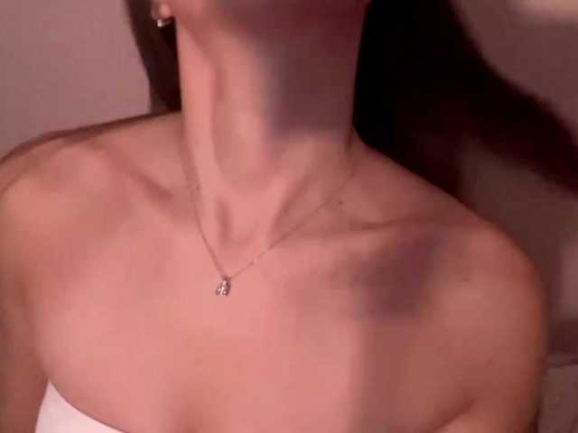 DaliaTronstad live cam on BongaCams