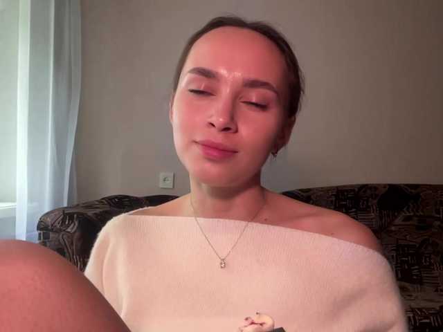 DaliaTronstad live cam on BongaCams