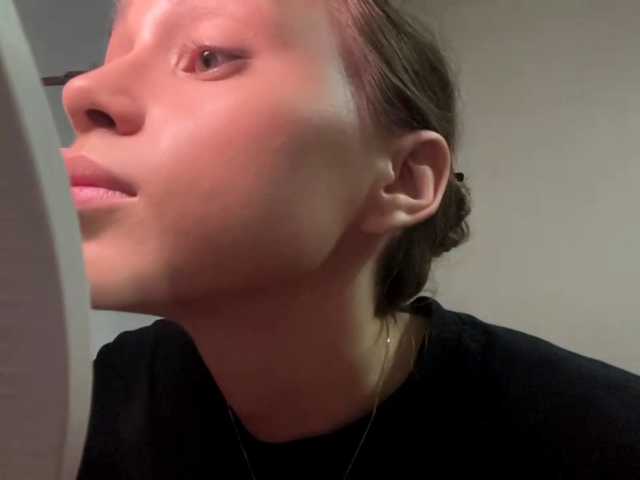 DaliaTronstad live cam on BongaCams