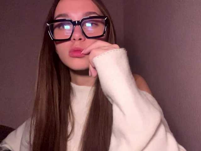 DaliaTronstad live cam on BongaCams