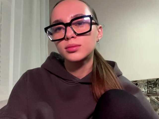 DaliaTronstad live cam on BongaCams