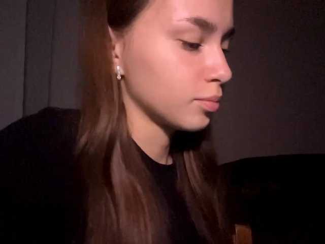 DaliaTronstad live cam on BongaCams