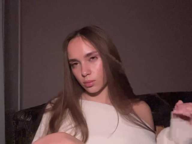 DaliaTronstad live cam on BongaCams