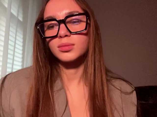 DaliaTronstad live cam on BongaCams