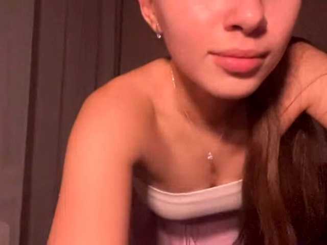DaliaTronstad live cam on BongaCams