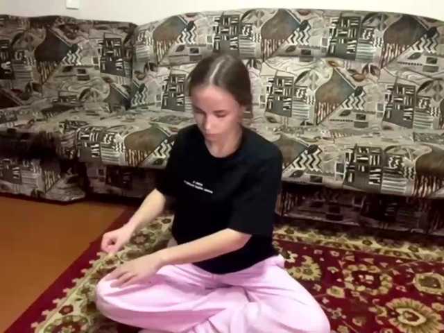 DaliaTronstad live cam on BongaCams