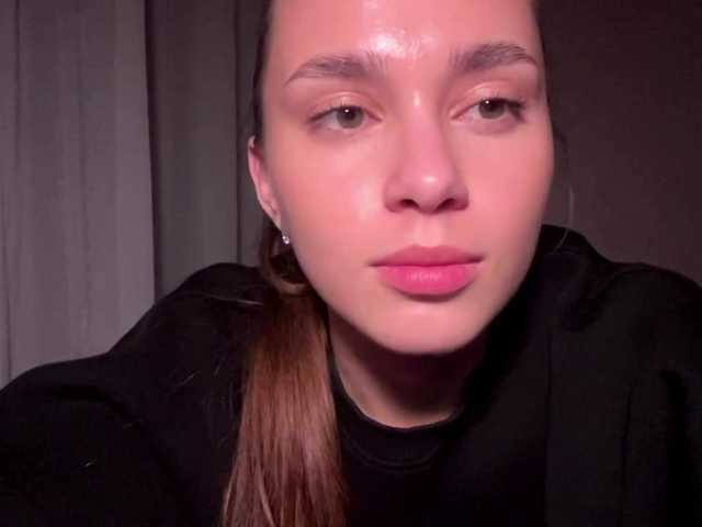 DaliaTronstad live cam on BongaCams