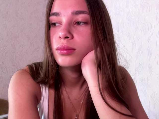DaliaTronstad live cam on BongaCams