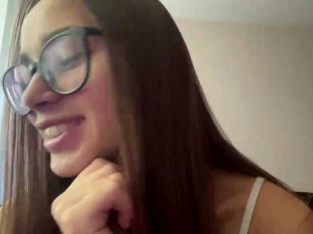 DaliaTronstad live cam on BongaCams