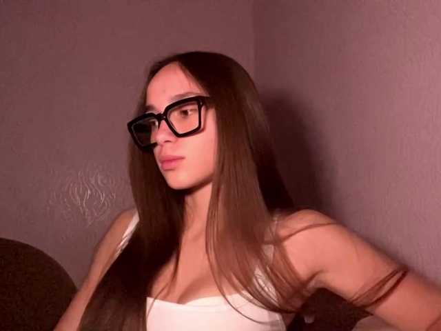 DaliaTronstad live cam on BongaCams