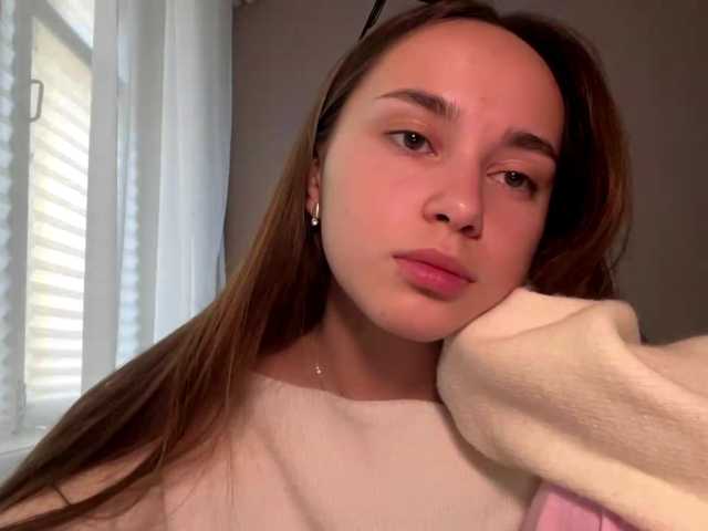 DaliaTronstad live cam on BongaCams
