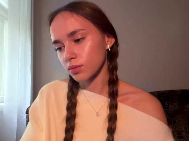 DaliaTronstad live cam on BongaCams