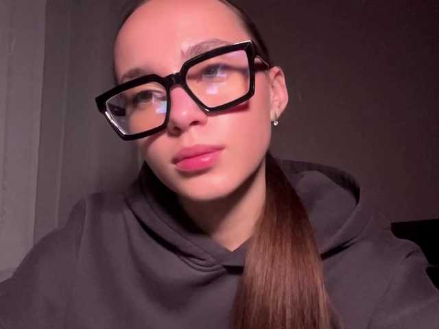 DaliaTronstad live cam on BongaCams