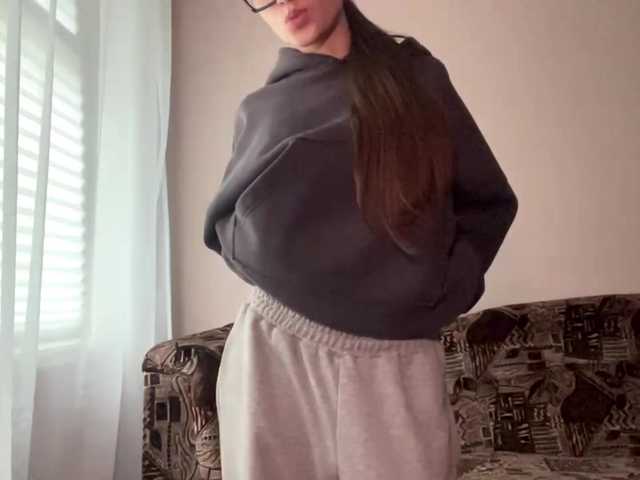 DaliaTronstad live cam on BongaCams