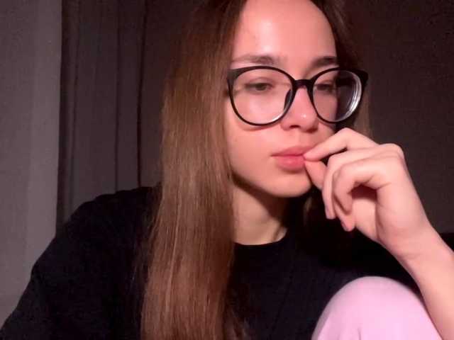 DaliaTronstad live cam on BongaCams