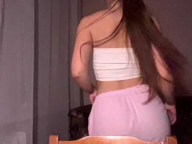 DaliaTronstad live cam on BongaCams