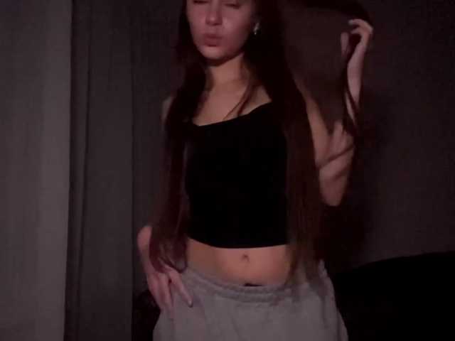 DaliaTronstad live cam on BongaCams