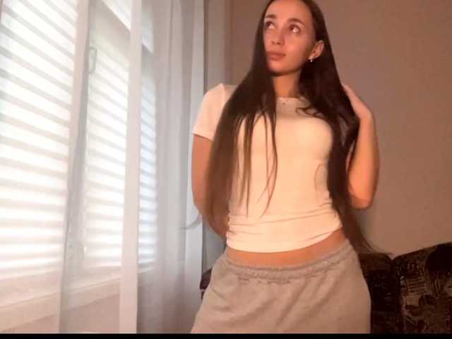 DaliaTronstad live cam on BongaCams