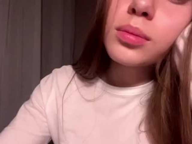DaliaTronstad live cam on BongaCams