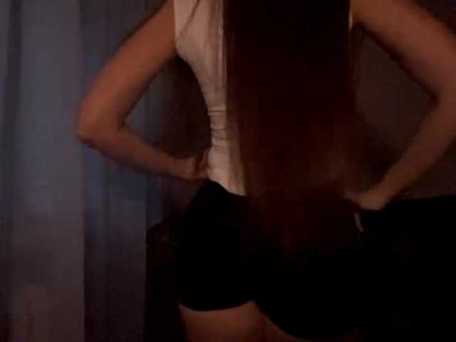 DaliaTronstad live cam on BongaCams