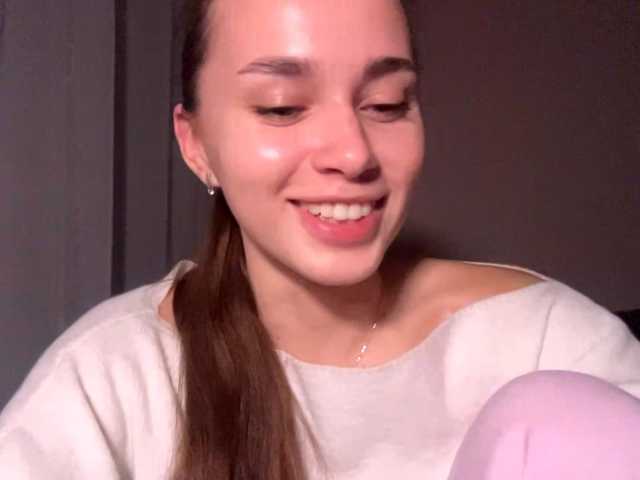 DaliaTronstad live cam on BongaCams
