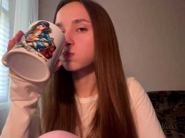 DaliaTronstad live cam on BongaCams