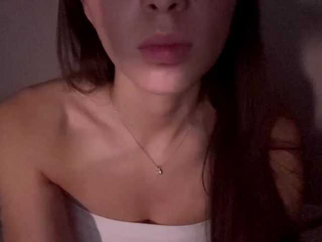 DaliaTronstad live cam on BongaCams