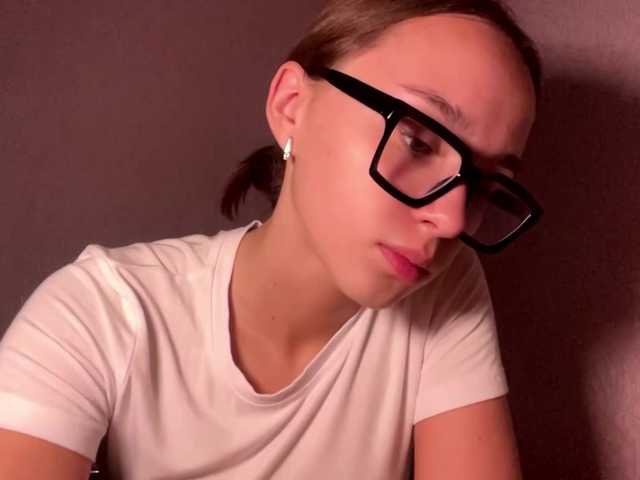 DaliaTronstad live cam on BongaCams