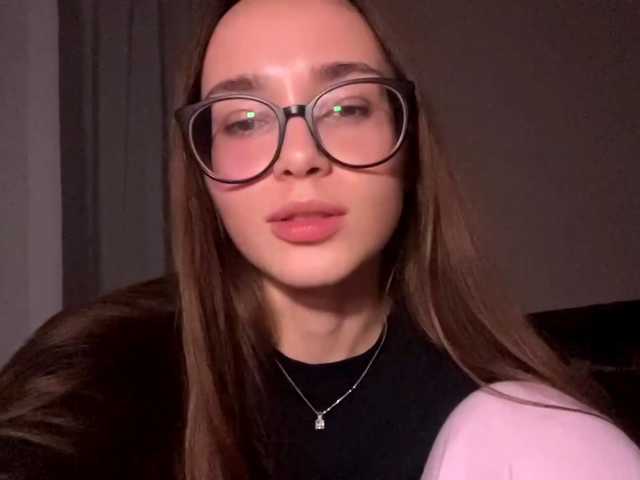 DaliaTronstad live cam on BongaCams