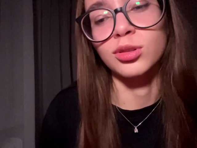 DaliaTronstad live cam on BongaCams