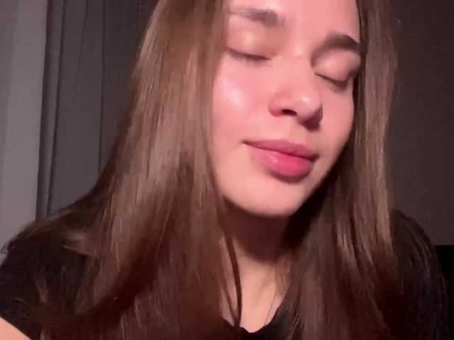 DaliaTronstad live cam on BongaCams