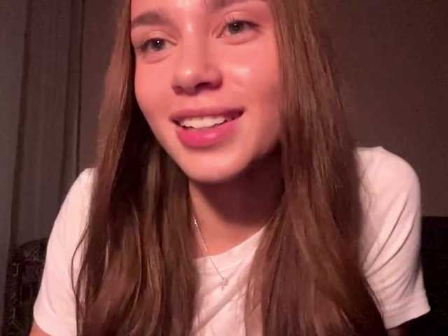 DaliaTronstad live cam on BongaCams