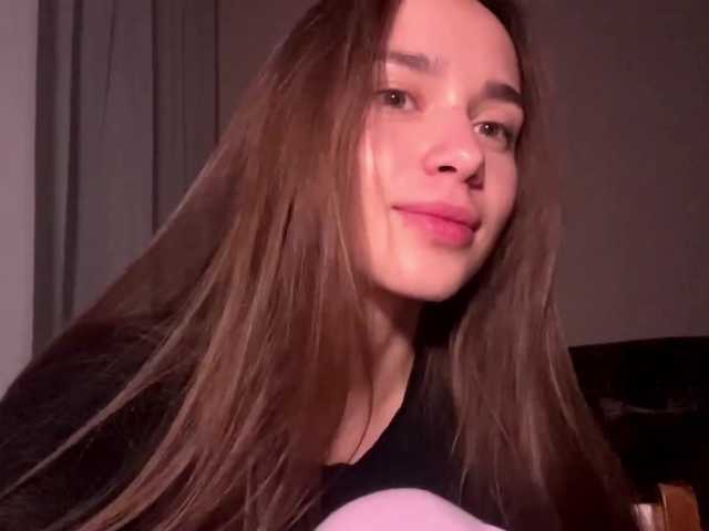 DaliaTronstad live cam on BongaCams