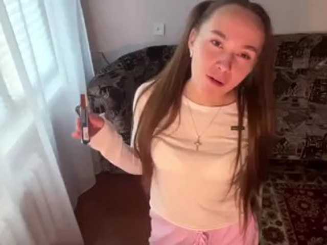 DaliaTronstad live cam on BongaCams